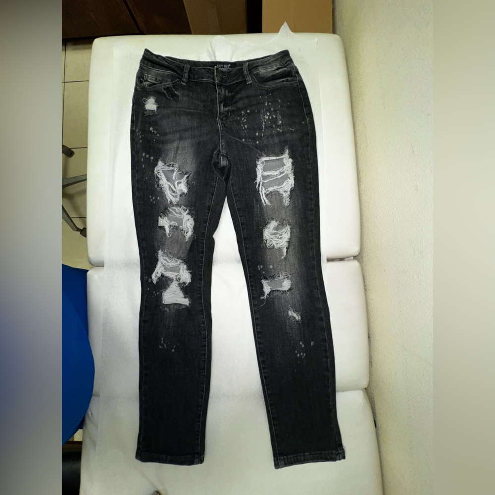 Judy Blue Los Angeles charcoal wash boyfriend fit jeans distressed size 9/29